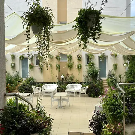 Garden 호텔