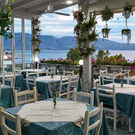 Garden Otel 3*