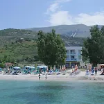 Отель Garden 3*