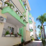 Garden Отель 3*