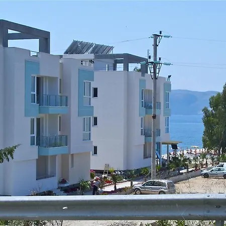 Garden Hotell Radhimë