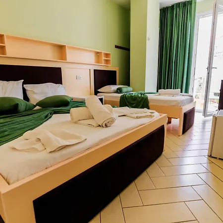 Hotell Garden Radhimë